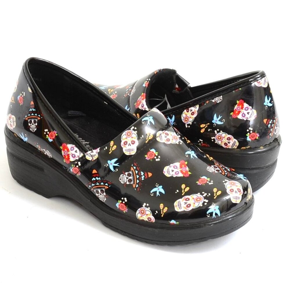 Easy Street Laurie Women's 7.5‎ WIDE Day of the Dead Skulls Patent Clogs Work